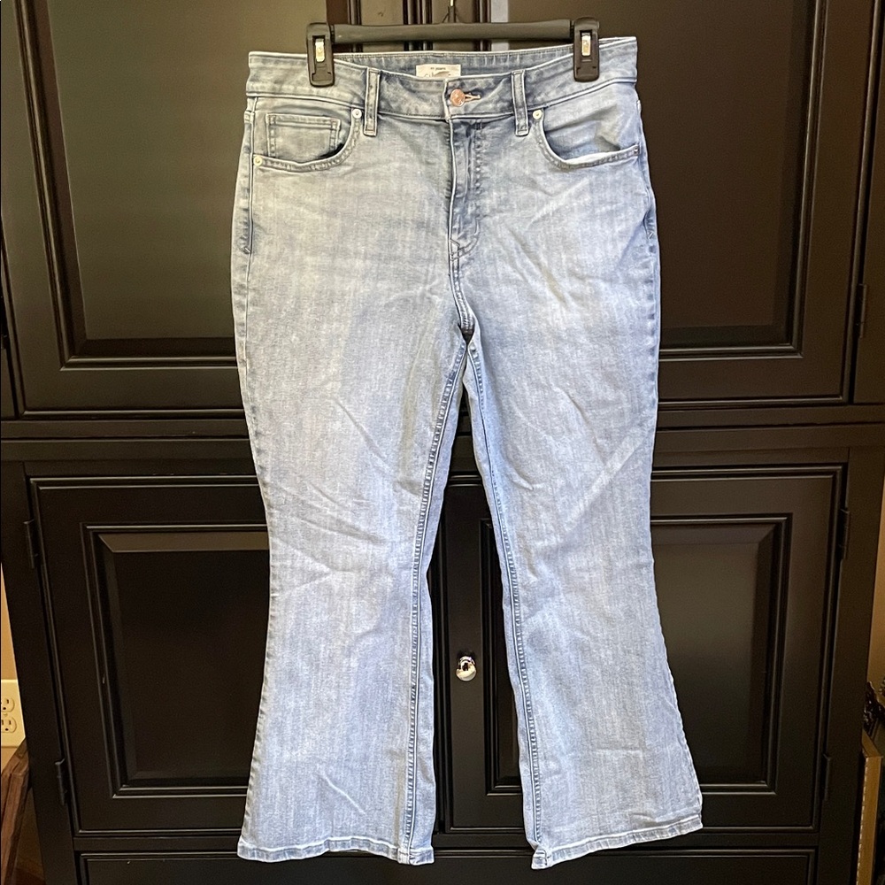 Maurice’s Women's Light Wash High Rise Flare Blue Jeans